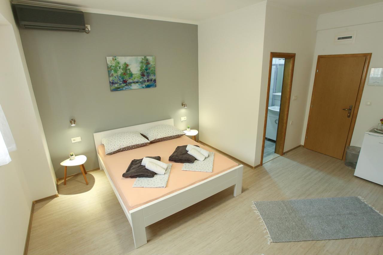 Guest House Stari Mostar Esterno foto